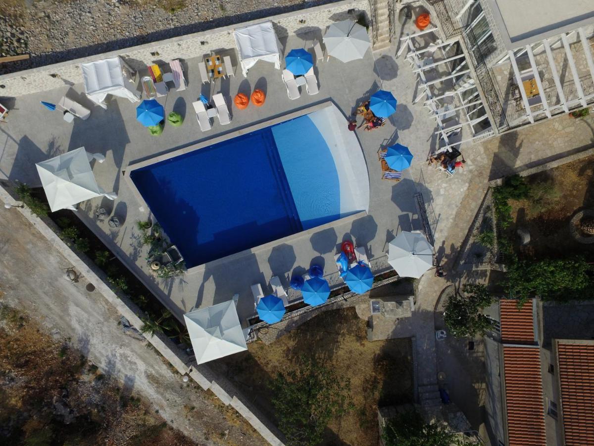 Lustica Apartments Εξωτερικό φωτογραφία