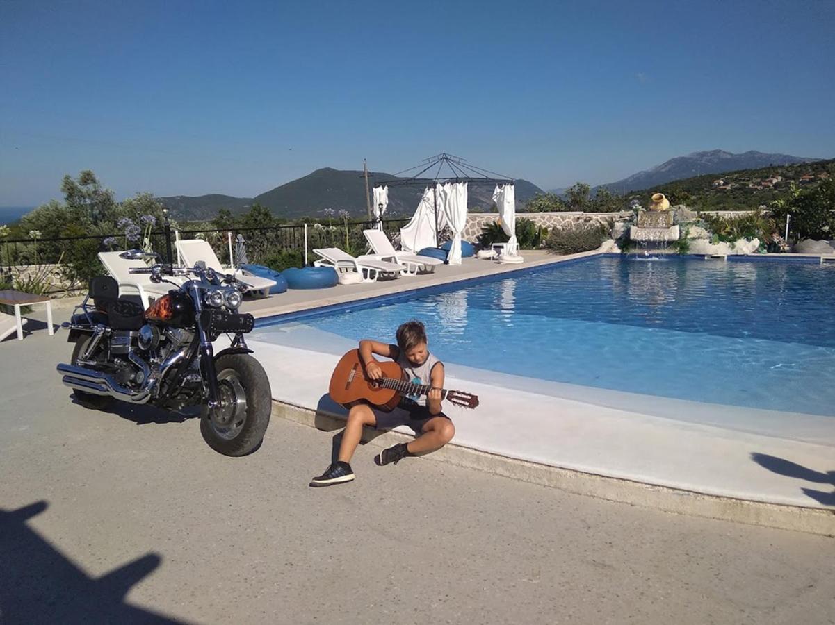 Lustica Apartments Εξωτερικό φωτογραφία