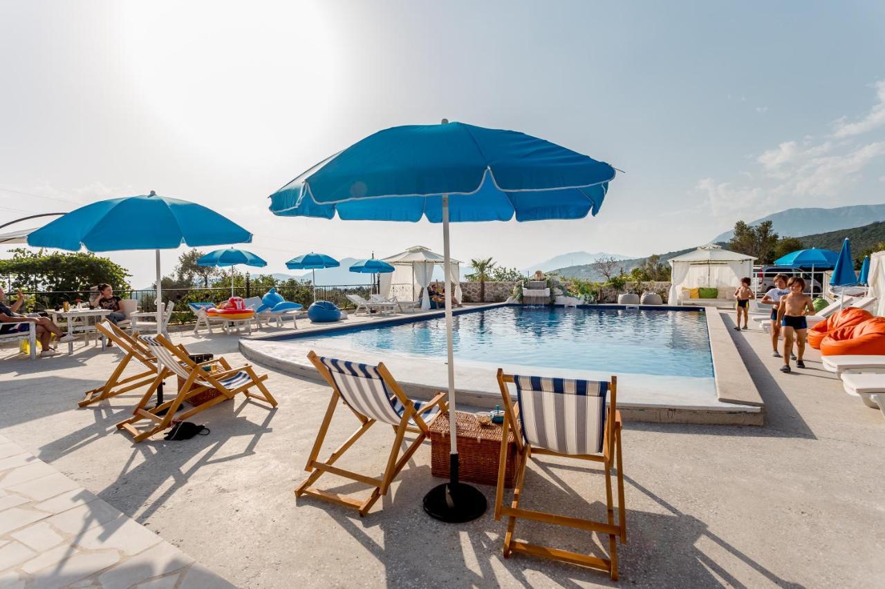 Lustica Apartments Εξωτερικό φωτογραφία