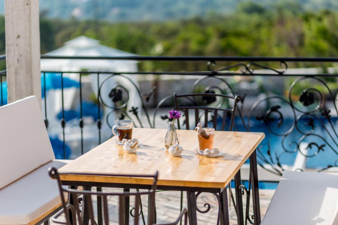 Lustica Apartments Εξωτερικό φωτογραφία