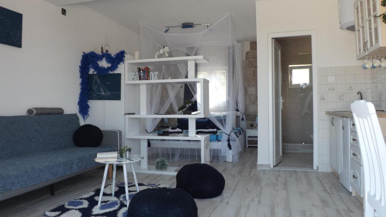 Lustica Apartments Εξωτερικό φωτογραφία