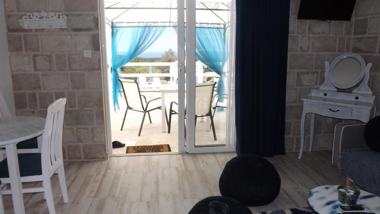 Lustica Apartments Εξωτερικό φωτογραφία
